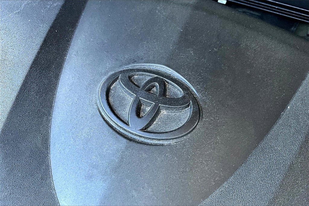 Used 2024 Toyota RAV4 Adventure image 34