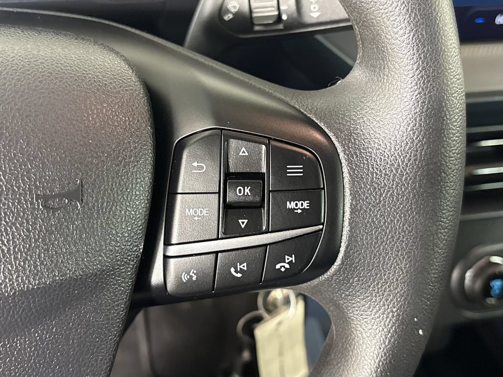Certified 2025 Ford Maverick XL FWD image 20