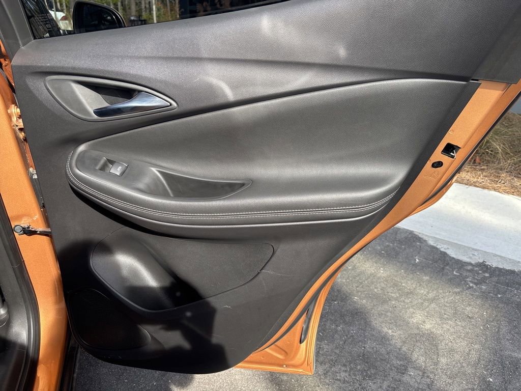 Used 2024 Buick Encore GX Preferred image 18