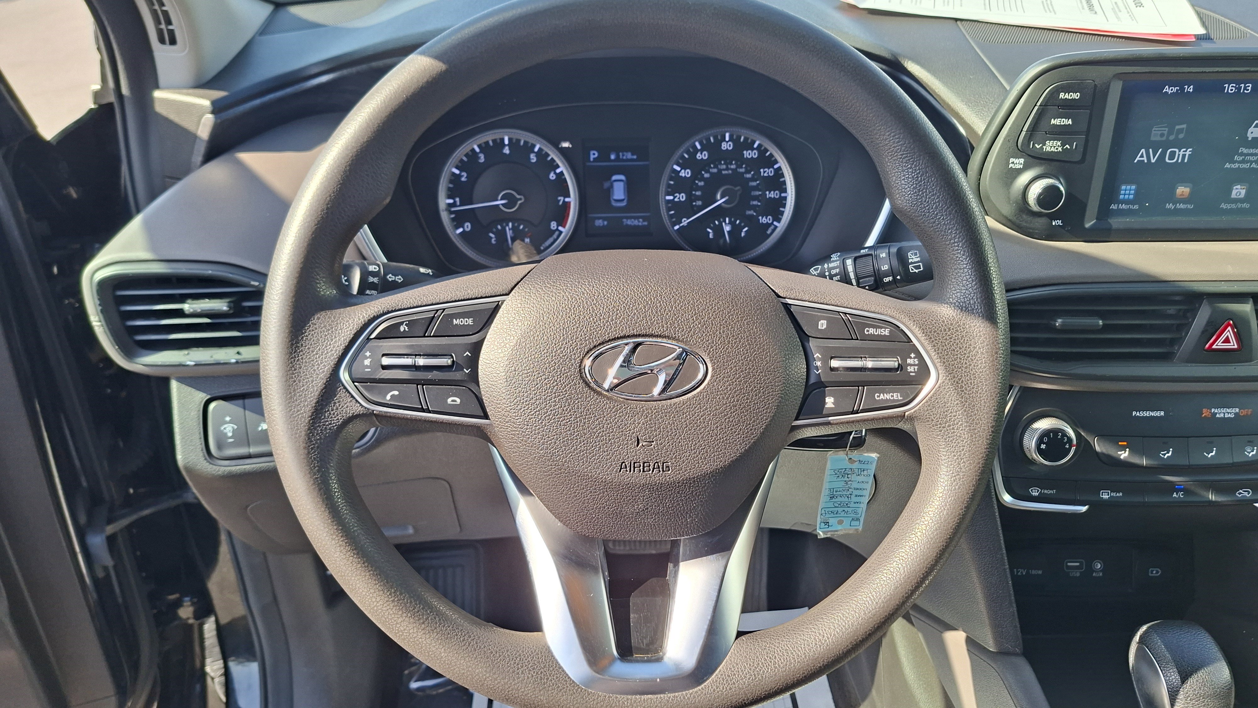Used 2020 Hyundai Santa Fe SE AWD/4WD image 10