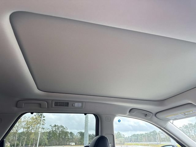 New 2026 Nissan Pathfinder Platinum w/ Cargo Package FWD image 12