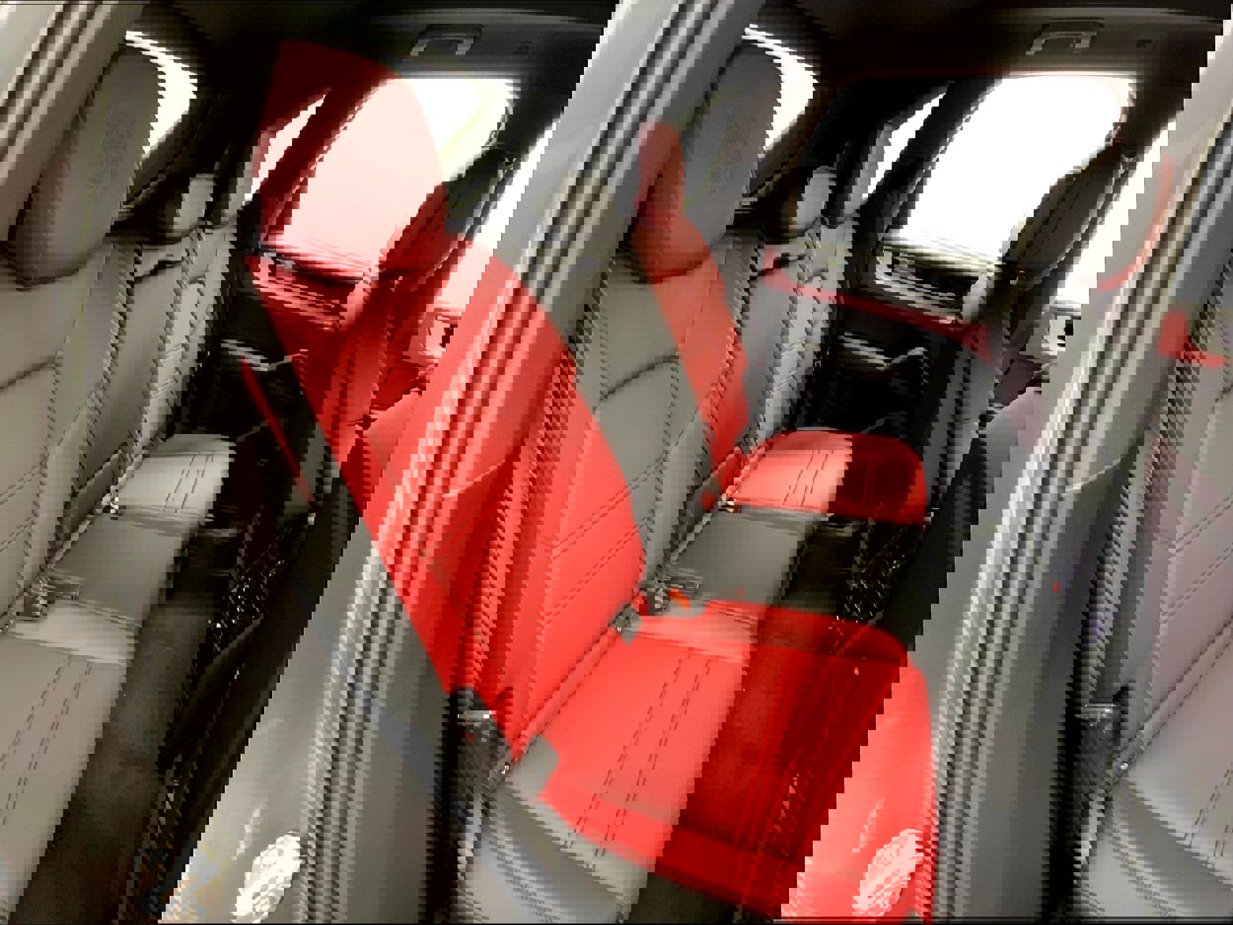 New 2025 Porsche Cayenne image 22