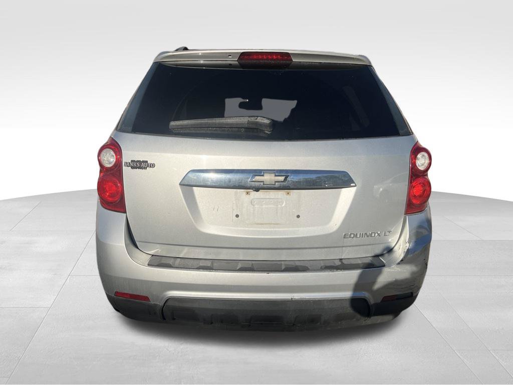 Used 2011 Chevrolet Equinox LT w/ Driver Convenience Package FWD image 4