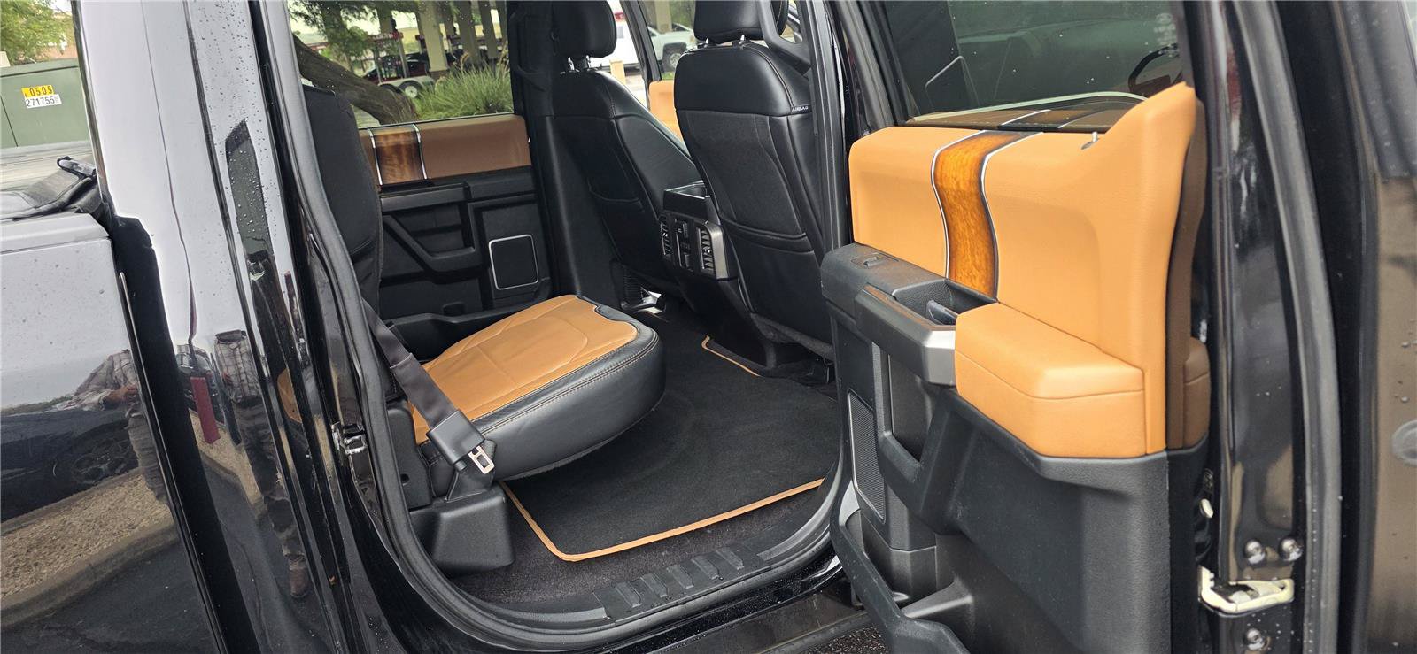 Used 2016 Ford F150 Limited AWD/4WD image 10