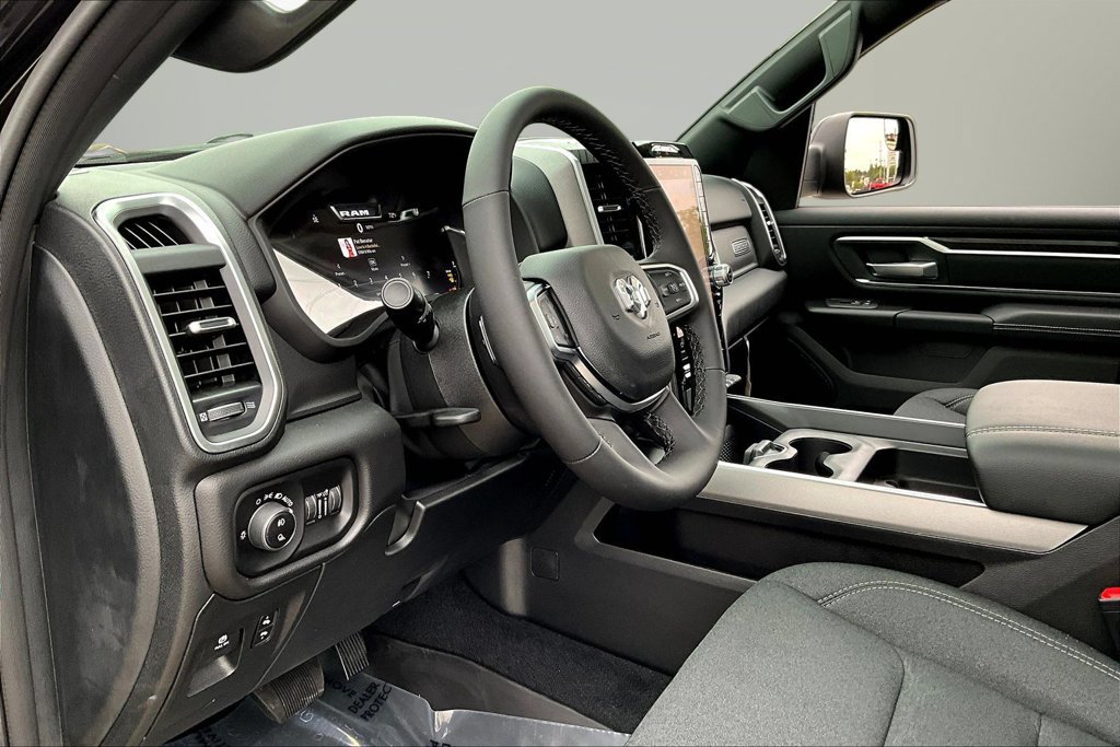 New 2026 RAM 1500 Big Horn AWD/4WD image 7
