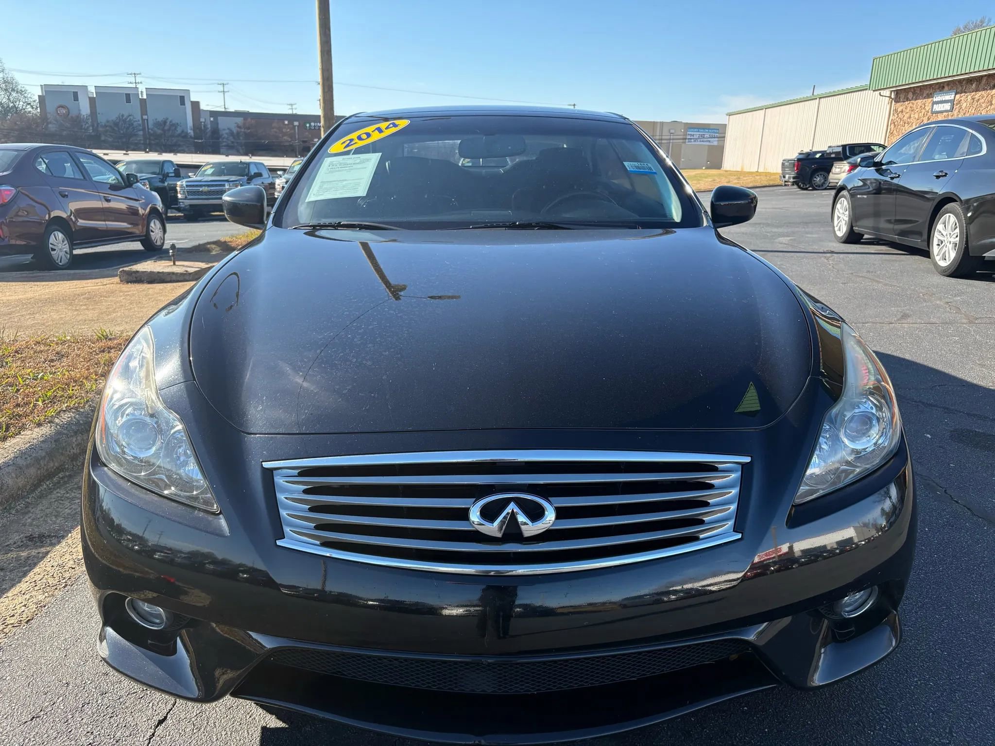 Used 2014 INFINITI Q60 Convertible 2D w/ Premium Package image 2