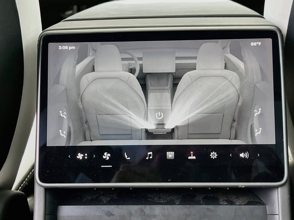 Used 2025 Tesla Model 3 Long Range RWD image 25