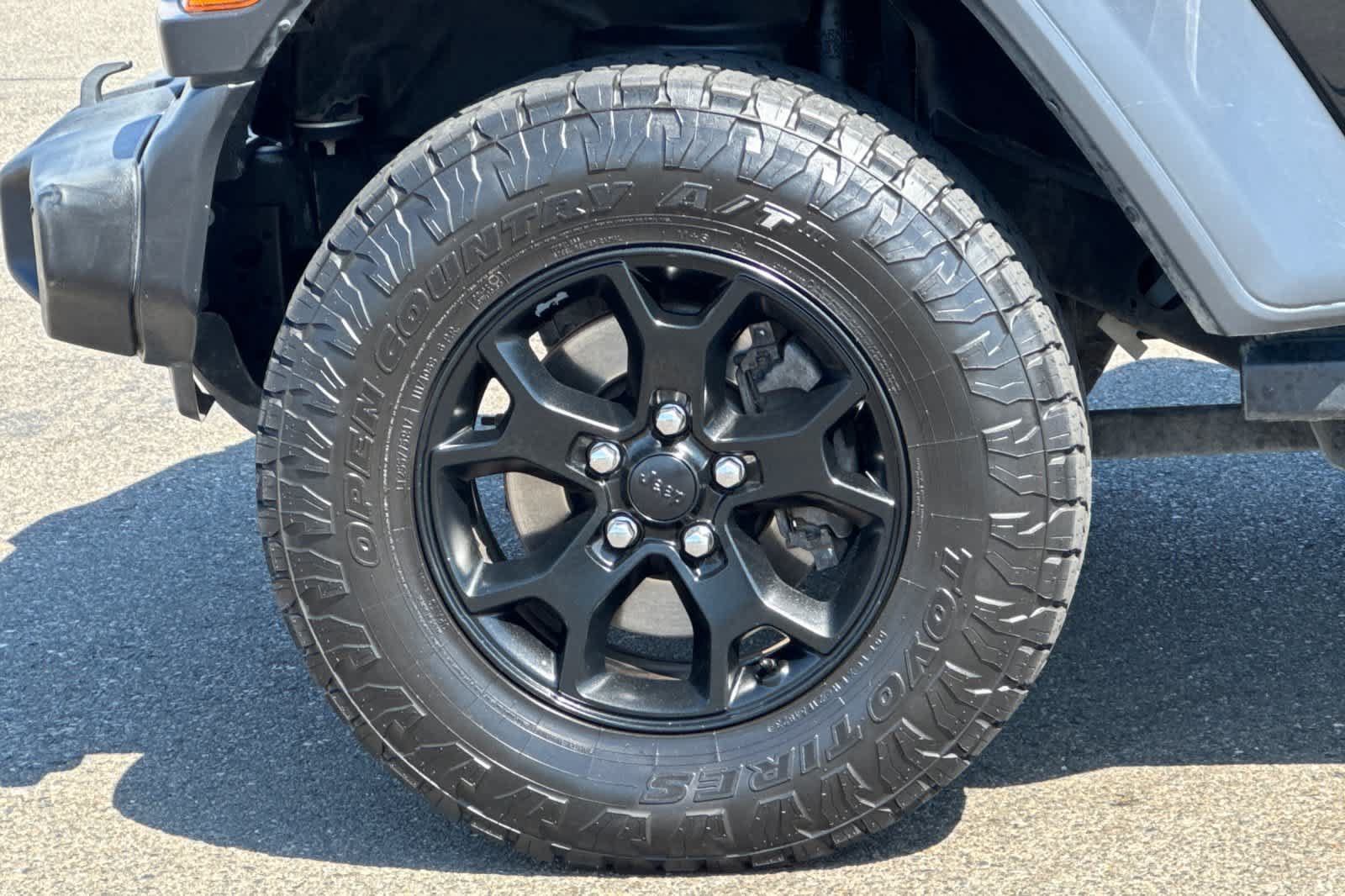 Used 2020 Jeep Wrangler Unlimited Sport AWD/4WD image 31