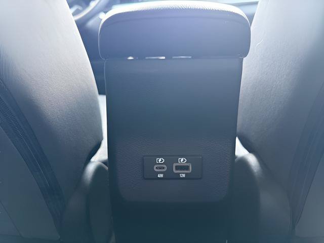 Certified 2025 Nissan Kicks SV w/ Charging Package FWD image 27