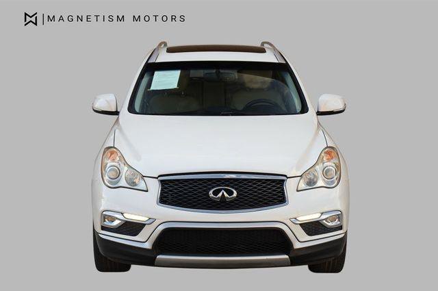 Used 2017 INFINITI QX50 Journey w/ Premium Package image 2
