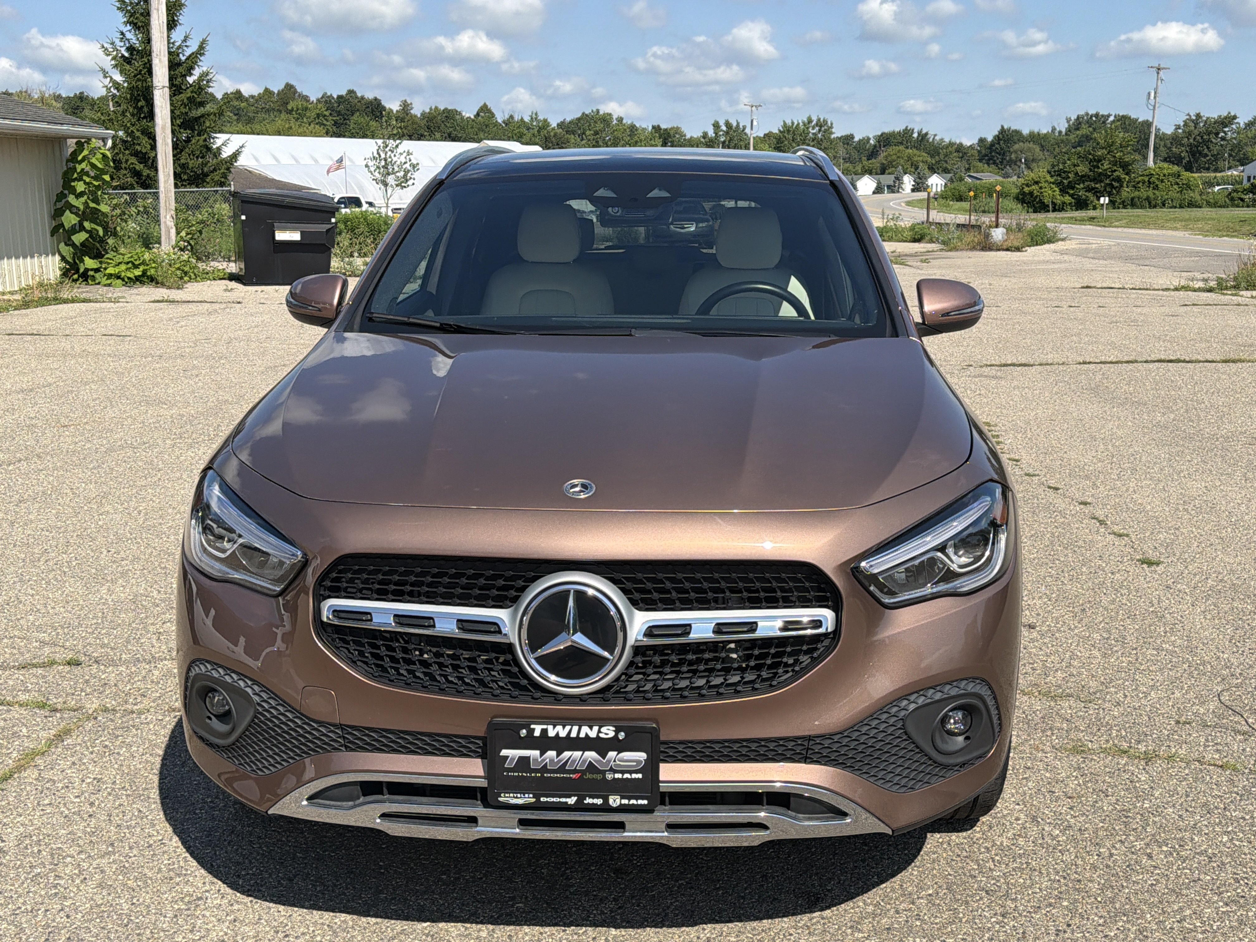 Used 2022 Mercedes-Benz GLA 250 4MATIC w/ Premium Package Lite image 13