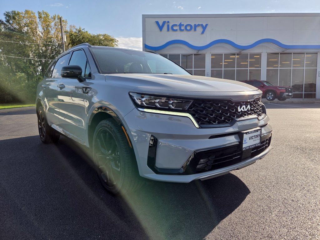 Used 2022 Kia Sorento SX