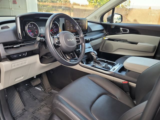 Used 2022 Kia Carnival SX FWD image 11