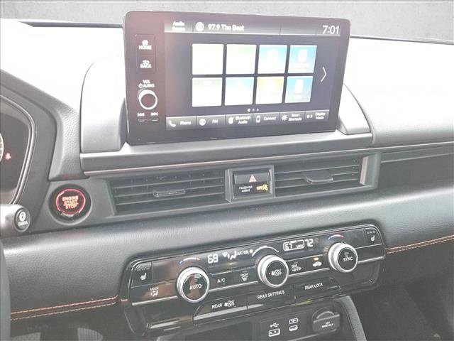 Used 2025 Honda Pilot TrailSport image 18