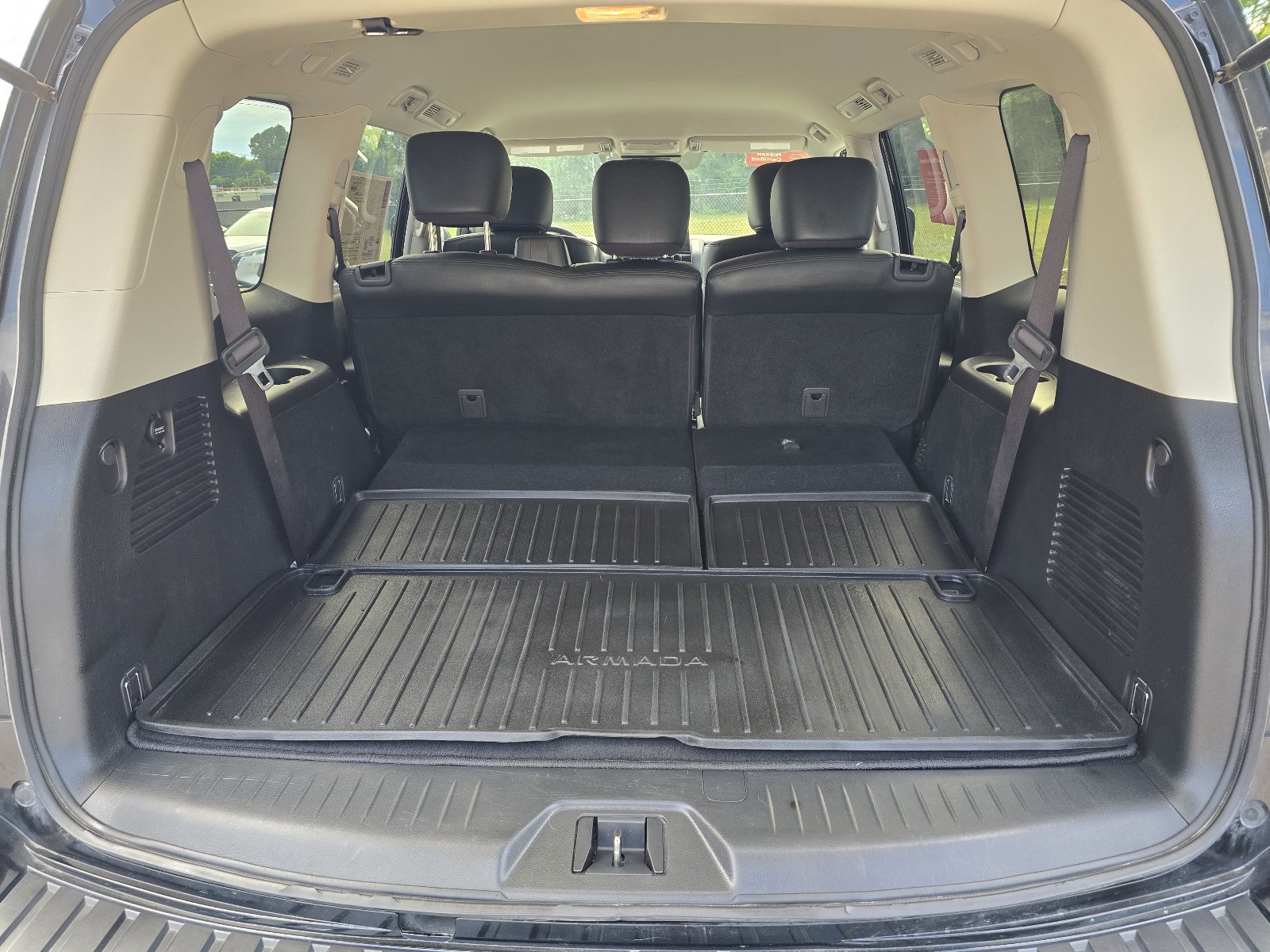 Certified 2024 Nissan Armada SV w/ Cargo Package AWD/4WD image 26