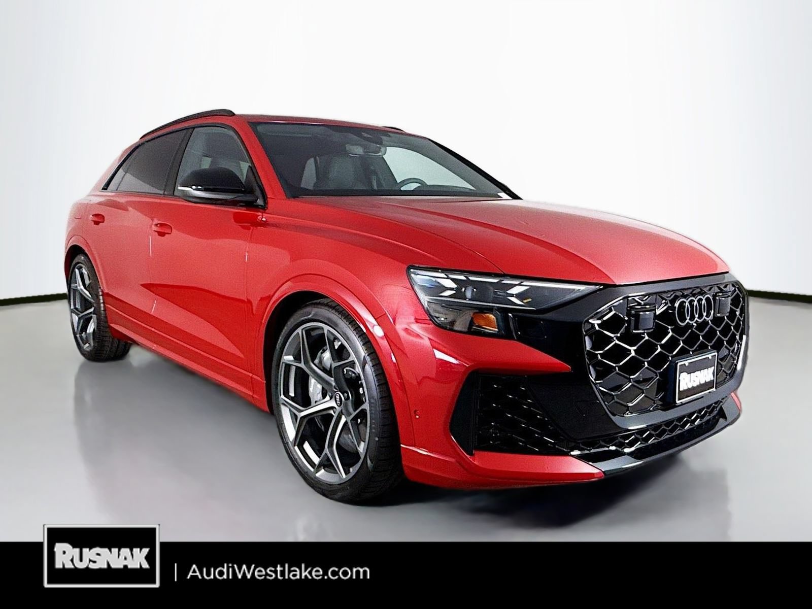 New 2025 Audi RS Q8 performance