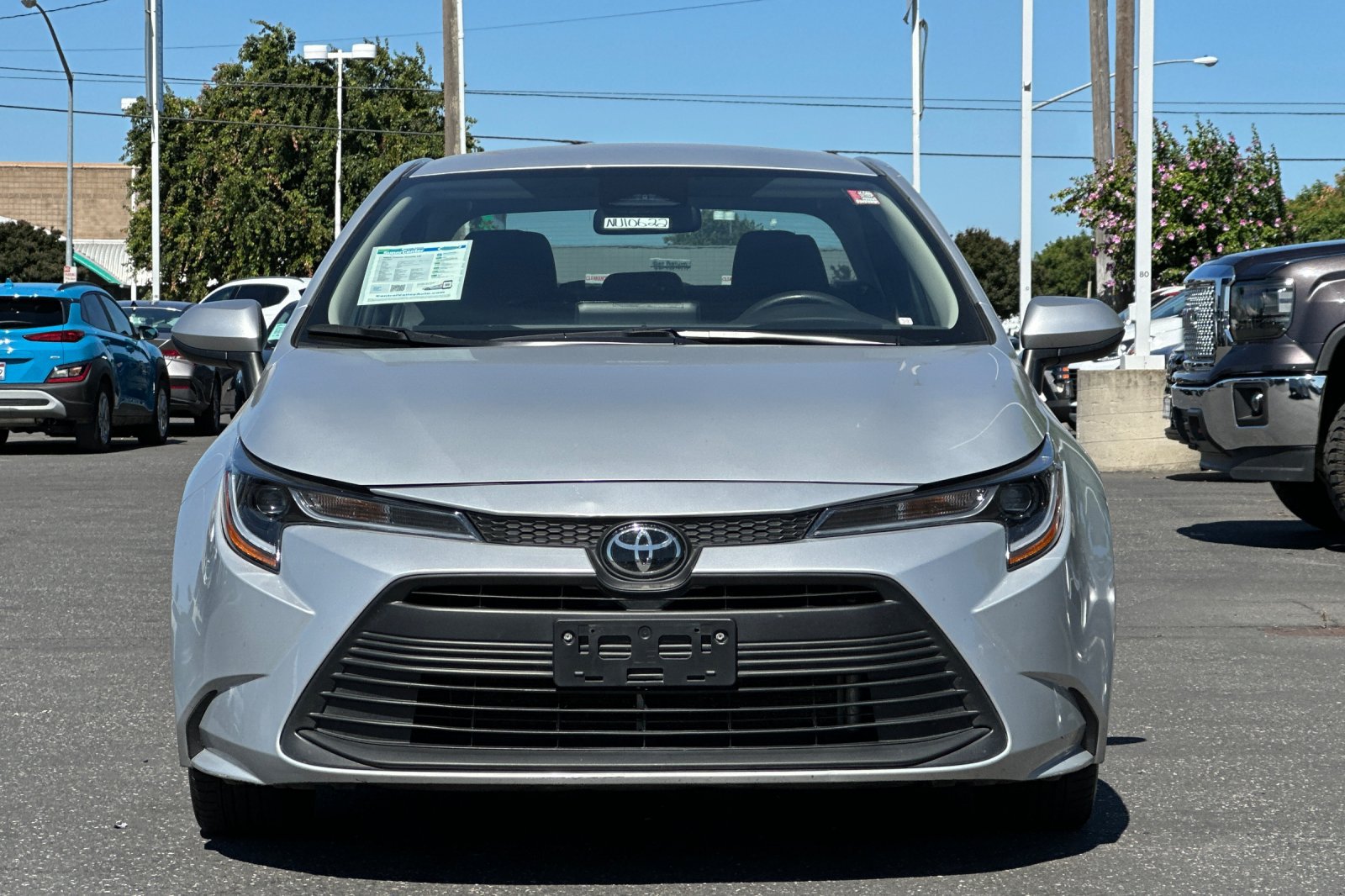 Used 2024 Toyota Corolla LE FWD image 9