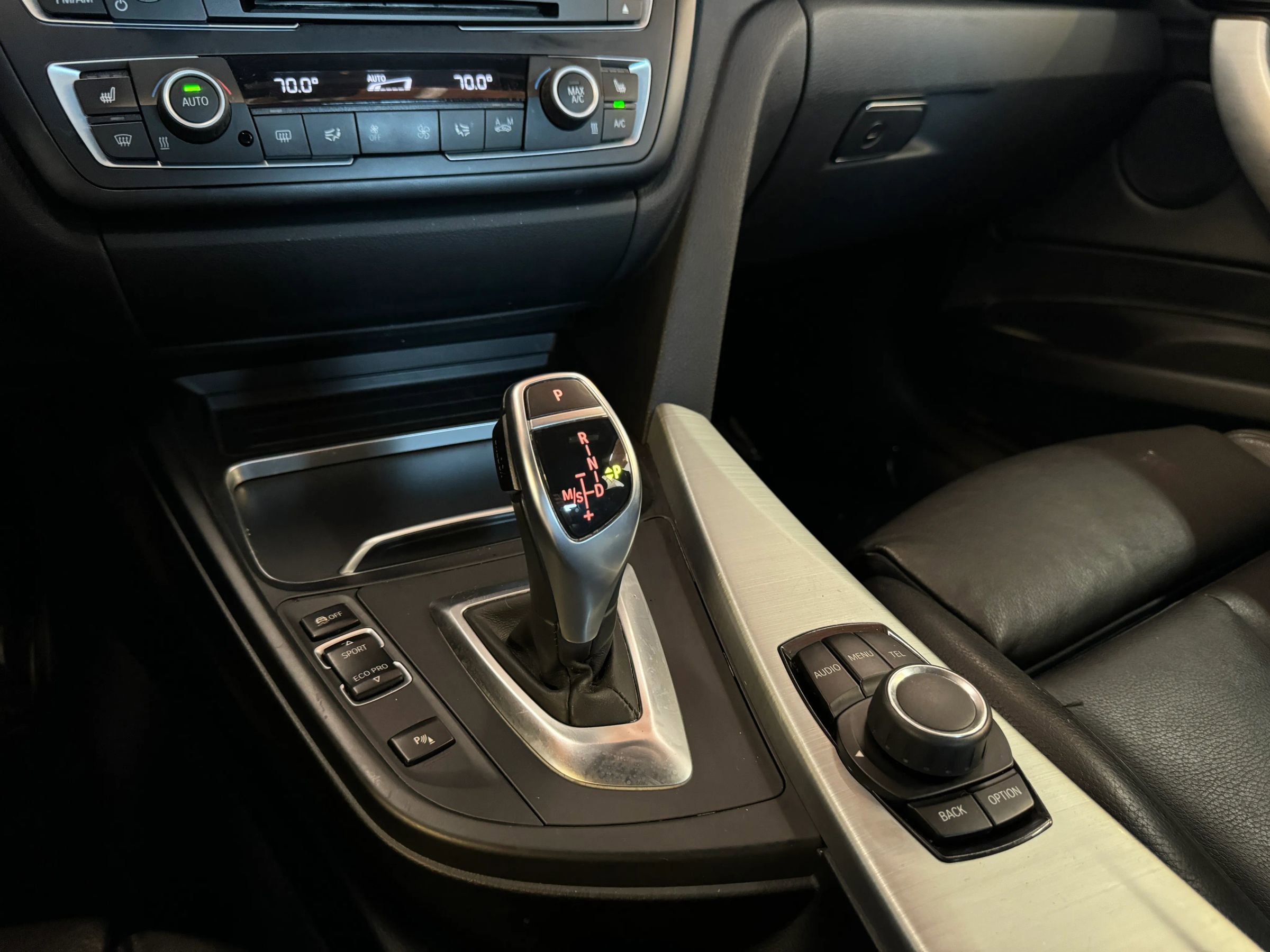 Used 2016 BMW 328i Gran Turismo xDrive image 19