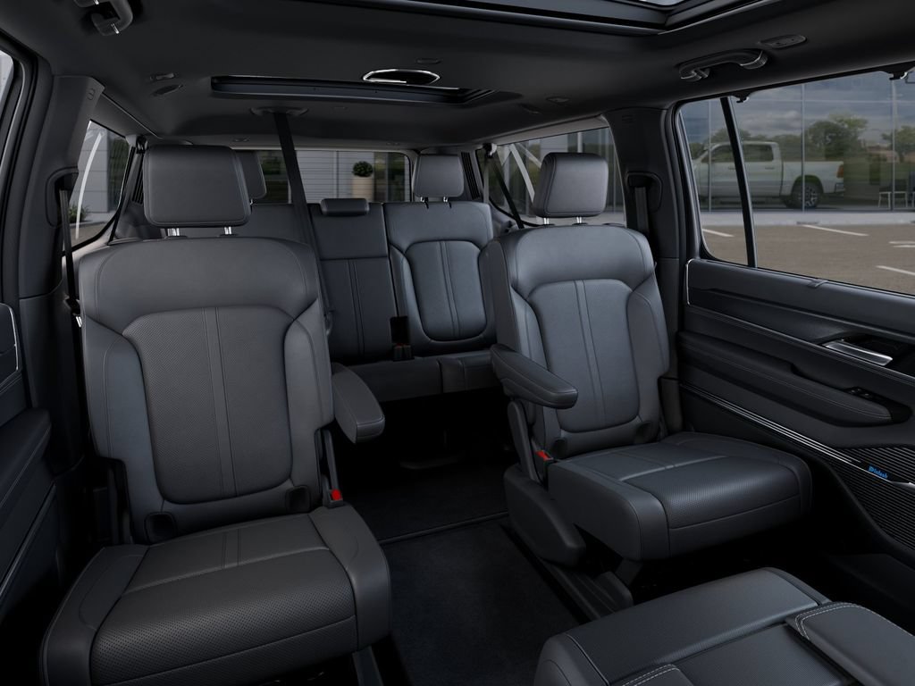 New 2026 Jeep Grand Wagoneer L Summit AWD/4WD image 15