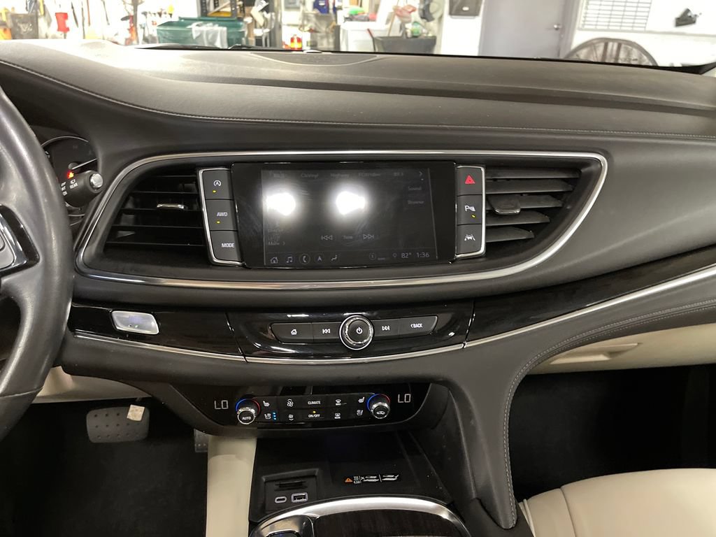 Used 2023 Buick Enclave Avenir w/ Trailering Package, 5000 lbs. AWD/4WD image 19