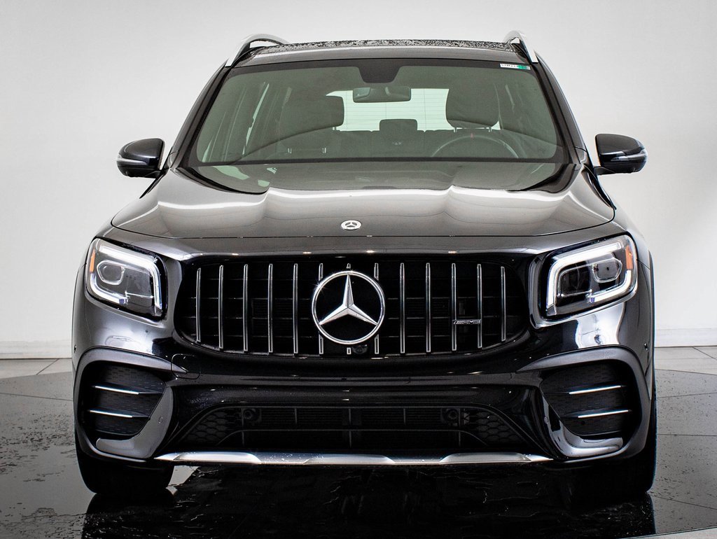 Certified 2022 Mercedes-Benz GLB 35 AMG 4MATIC image 2