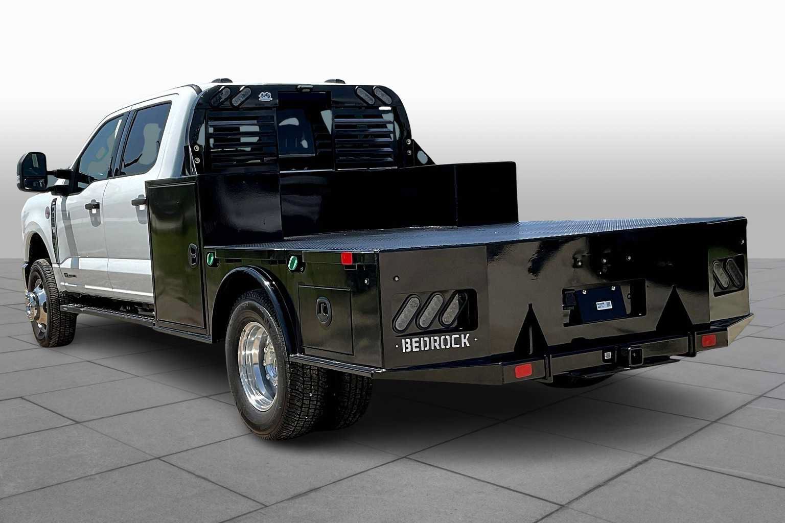 Used 2024 Ford F350 XLT w/ XLT Value Package AWD/4WD image 10