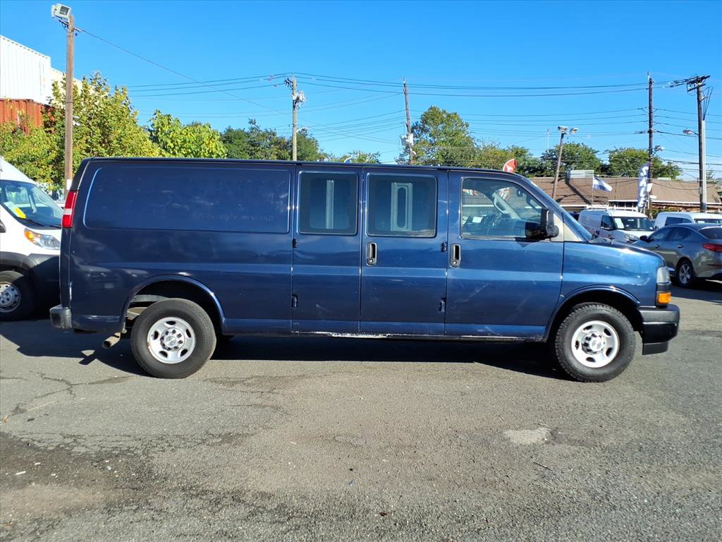 Used 2021 Chevrolet Express 3500 3500 w/ Driver Convenience Package image 7