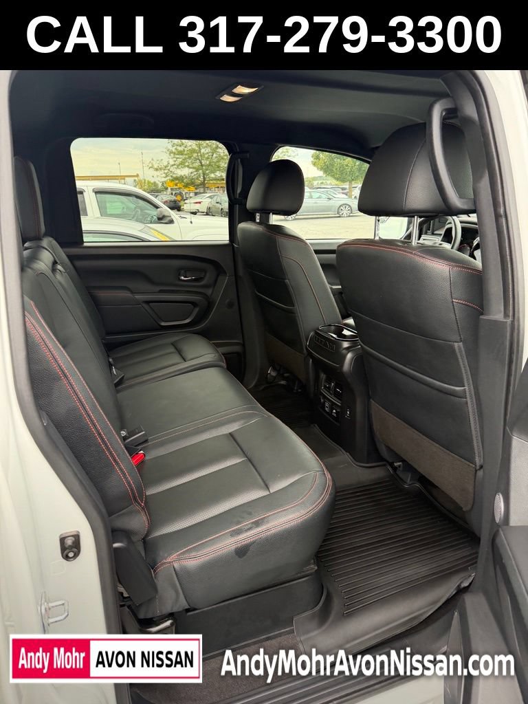 Used 2022 Nissan Titan PRO-4X w/ Pro-4x Convenience Package AWD/4WD image 10