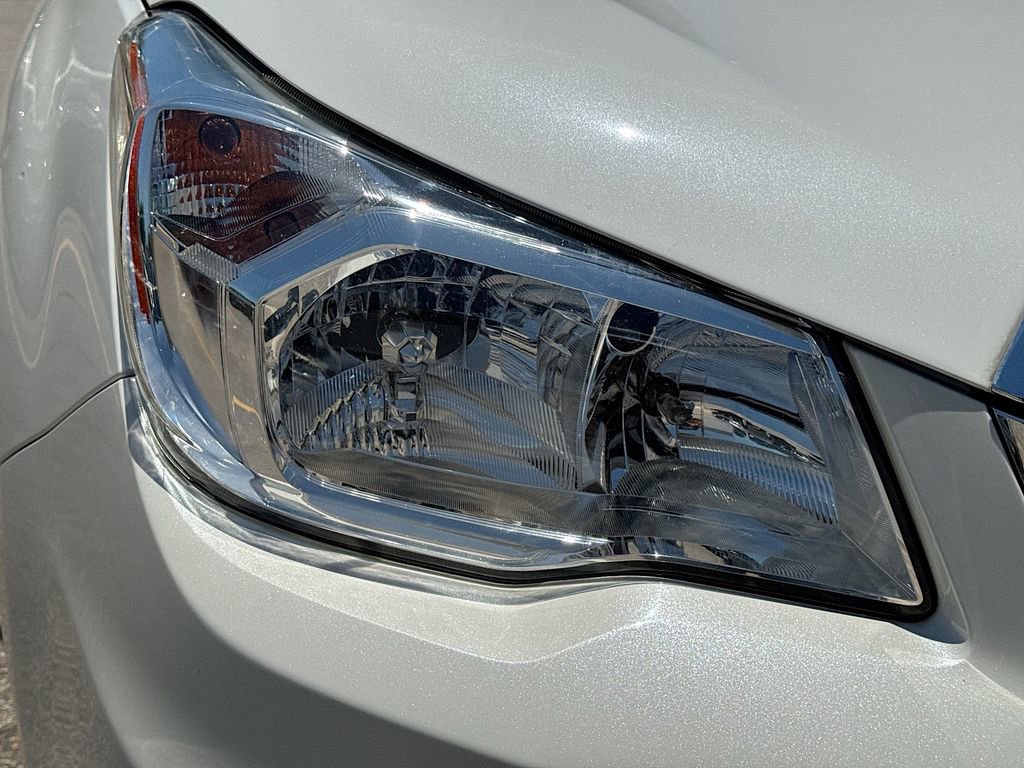 Used 2016 Subaru Forester 2.5i Premium w/ All-Weather Package AWD/4WD image 38