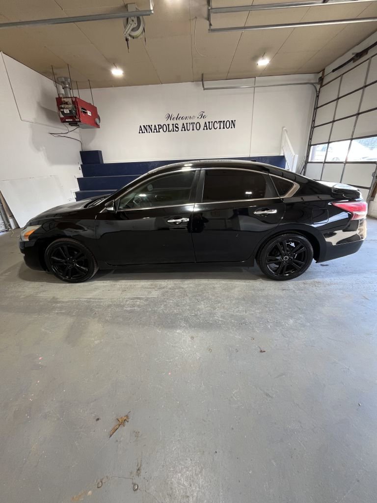 Used 2013 Nissan Altima 3.5 SV