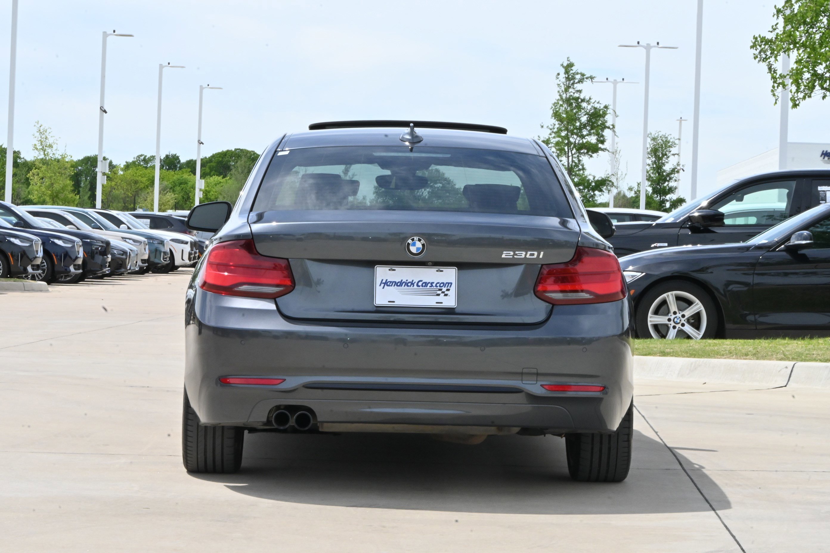 Used 2020 BMW 230i Coupe w/ Convenience Package image 8