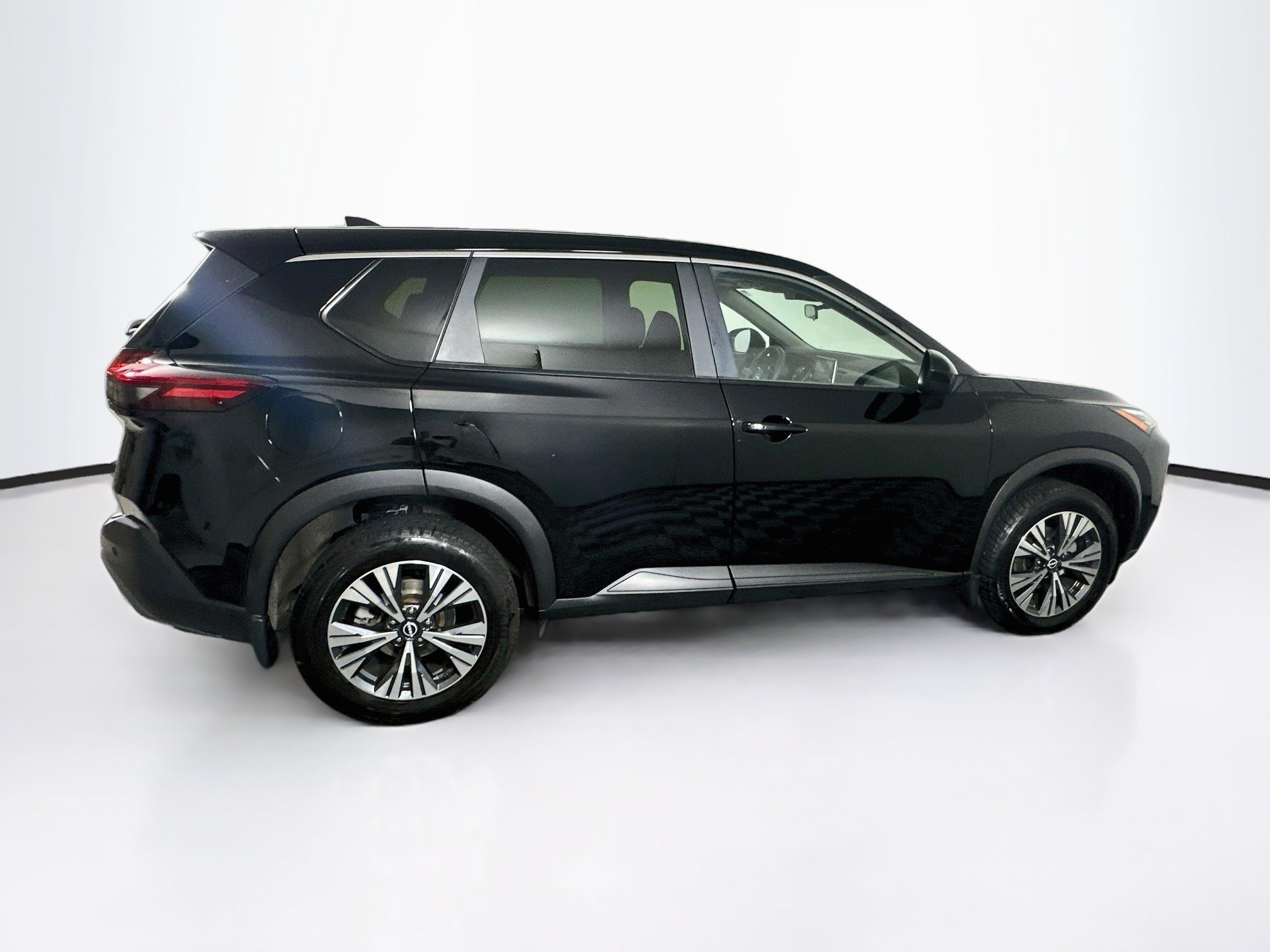 Used 2023 Nissan Rogue SV AWD/4WD image 10