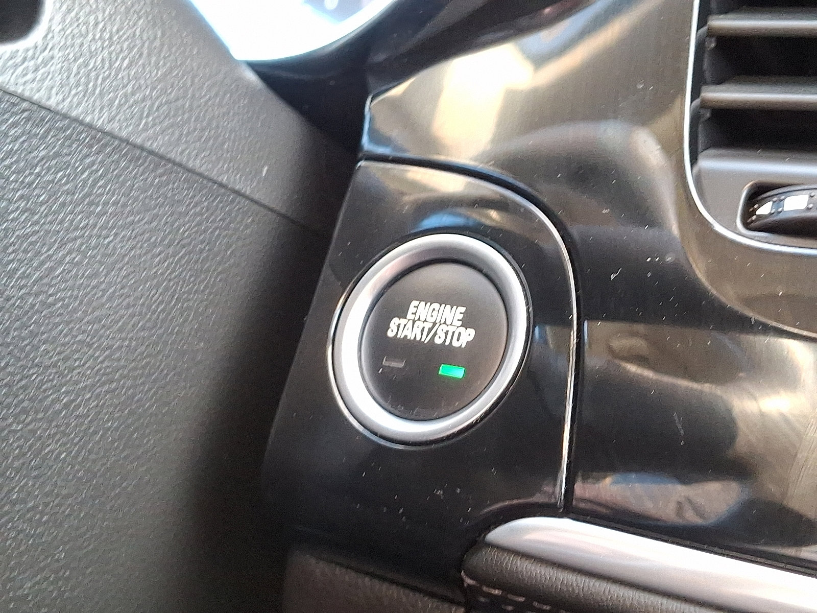 Certified 2022 Buick Encore Preferred image 24