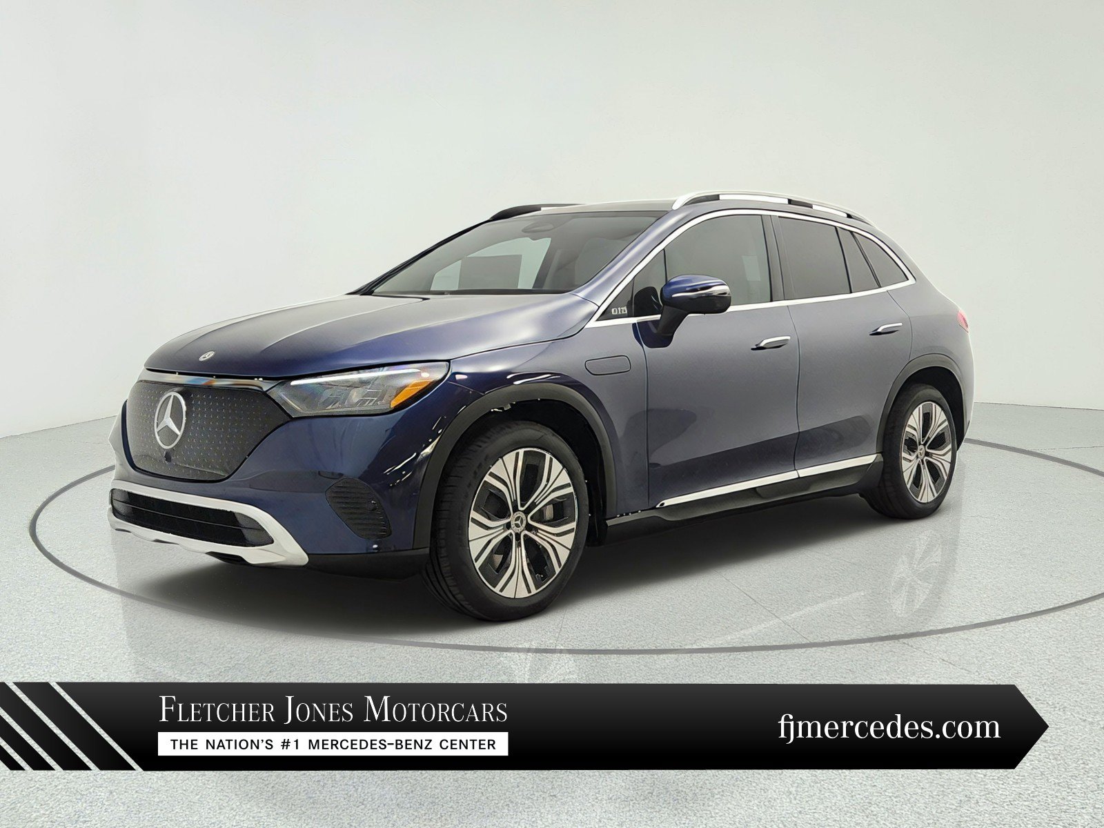 New 2027 Mercedes-Benz EQE 320+ SUV image 1
