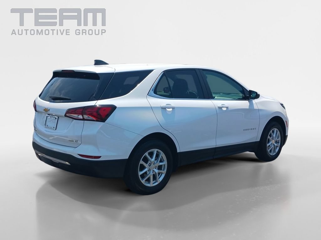 Used 2024 Chevrolet Equinox LT AWD/4WD image 3