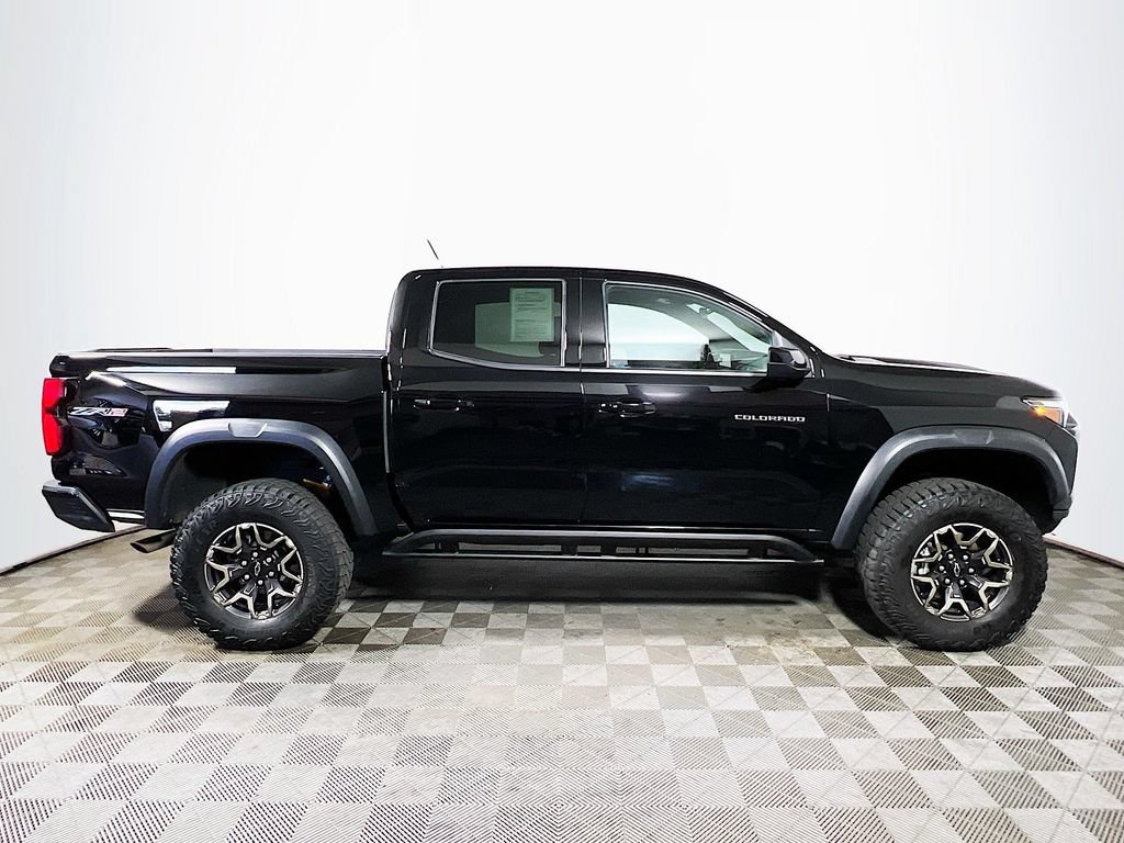 Used 2023 Chevrolet Colorado ZR2 AWD/4WD image 8