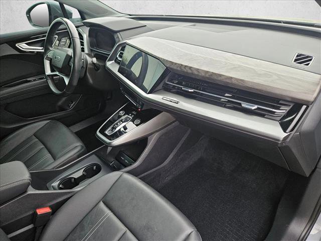Used 2024 Audi Q4 e-tron Premium Plus AWD/4WD image 23