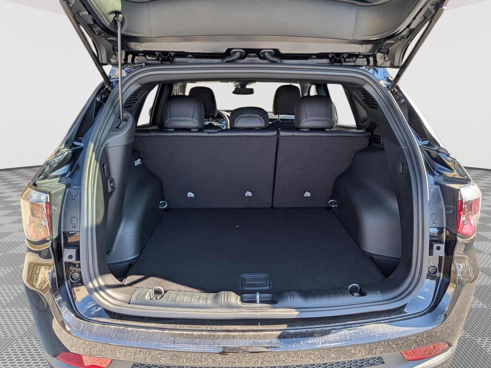 New 2026 Jeep Compass Limited AWD/4WD image 8