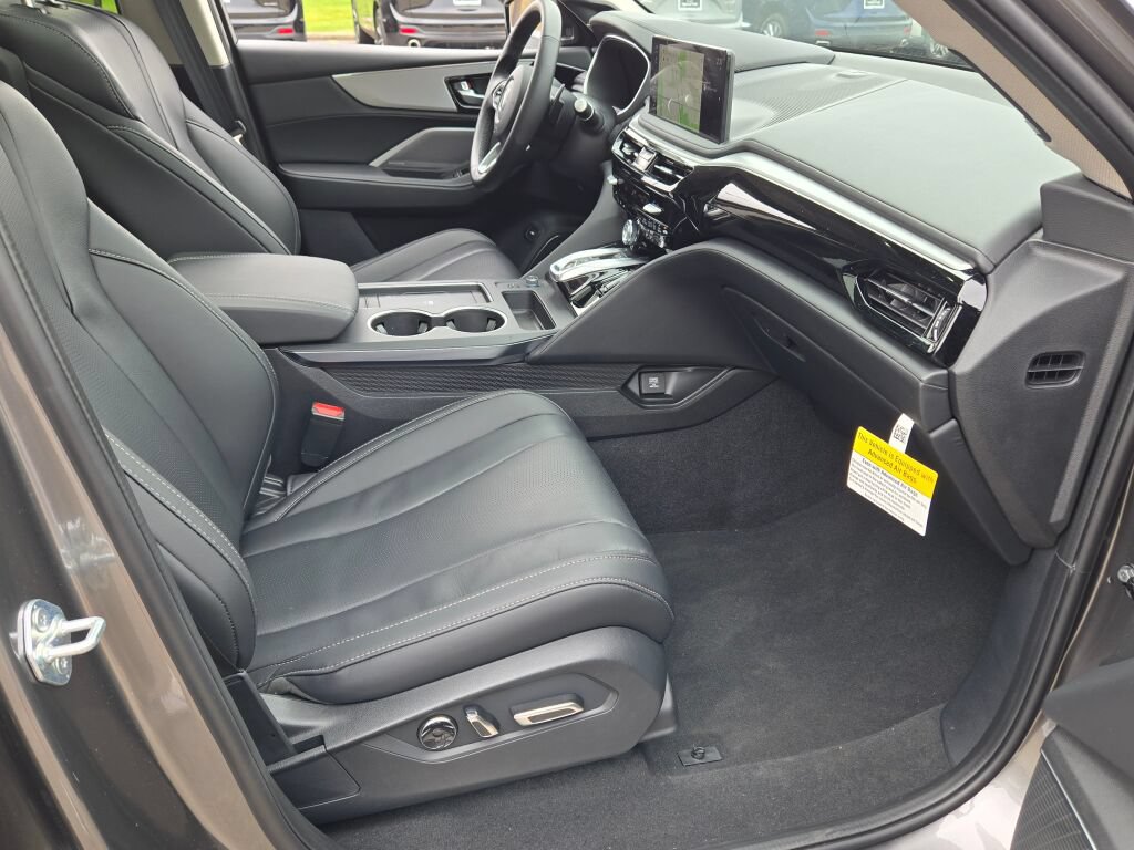 Used 2026 Acura MDX w/ Technology Package AWD/4WD image 10