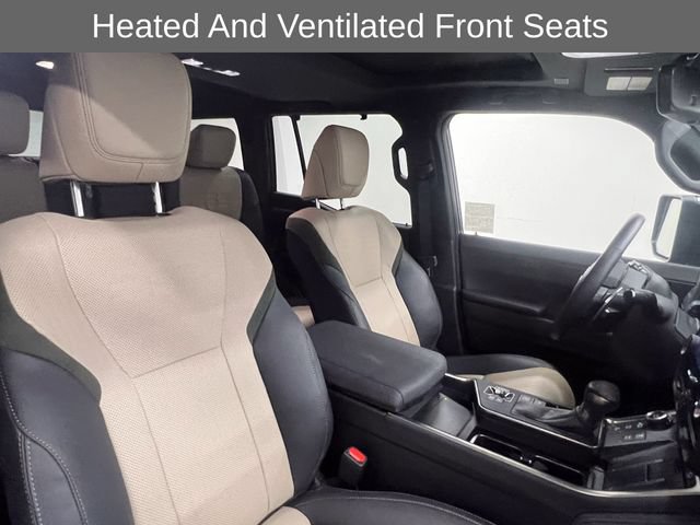 Certified 2025 Lexus GX 550 w/ Accessory Package (CT) AWD/4WD image 11