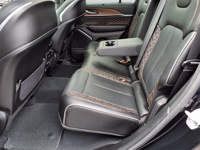 Used 2023 Jeep Grand Cherokee Summit w/ Adv Protech Group IV image 34