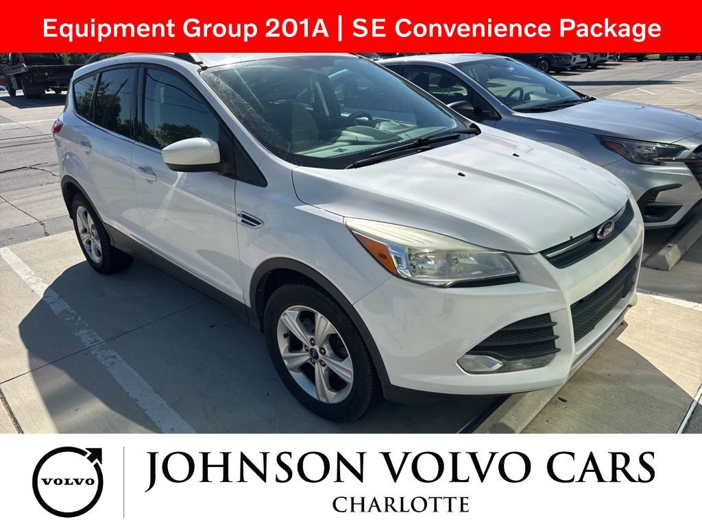 Used 2014 Ford Escape SE w/ Equipment Group 201A FWD image 1
