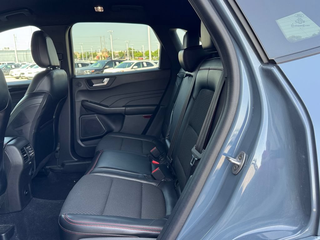 Used 2023 Ford Escape ST-Line Select w/ Tech Pack #2 AWD/4WD image 29