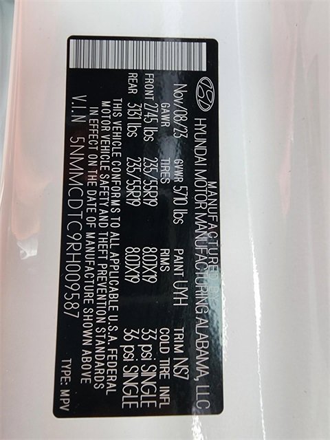 Used 2024 Genesis GV70 3.5T Sport image 33