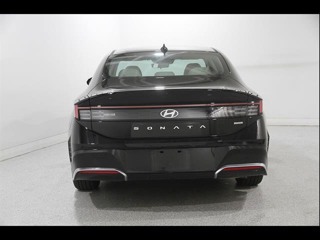 Certified 2026 Hyundai Sonata SEL AWD/4WD image 20