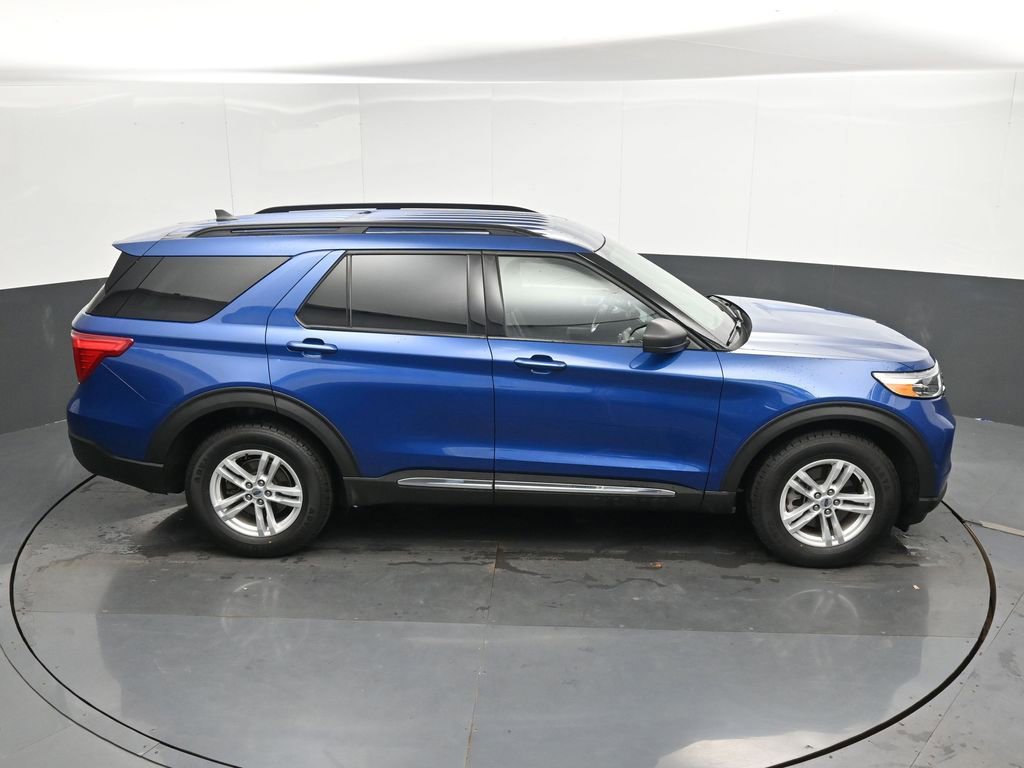 Used 2022 Ford Explorer XLT w/ Equipment Group 202A image 53