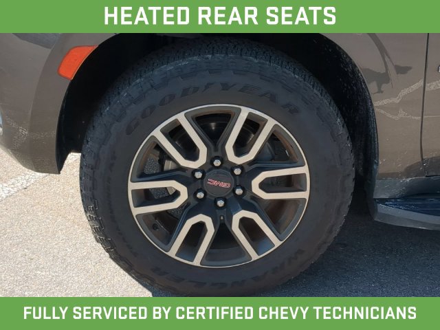 Used 2021 GMC Yukon XL AT4 AWD/4WD image 15