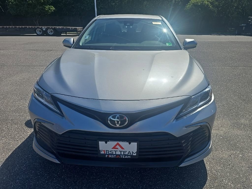 Used 2021 Toyota Camry LE FWD image 2