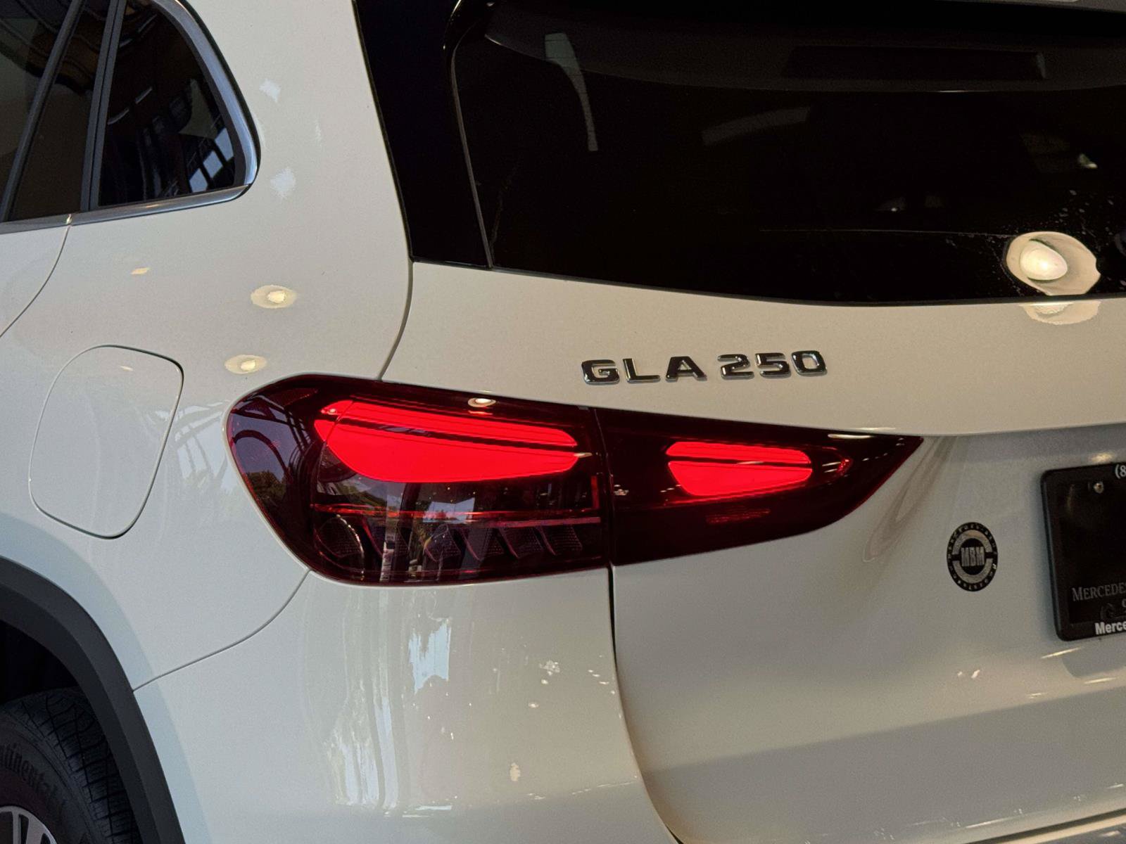 Certified 2025 Mercedes-Benz GLA 250 4MATIC image 8