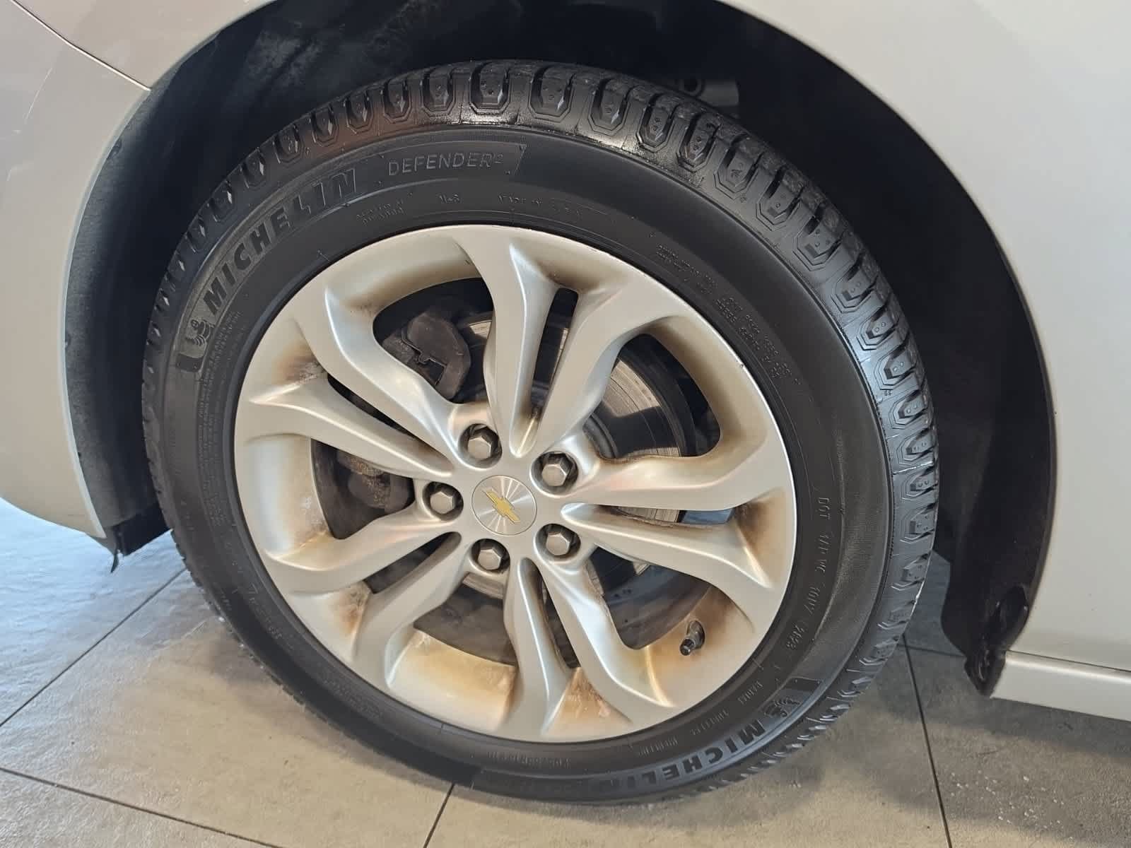 Used 2019 Chevrolet Cruze LS w/ LS Convenience Package FWD image 17